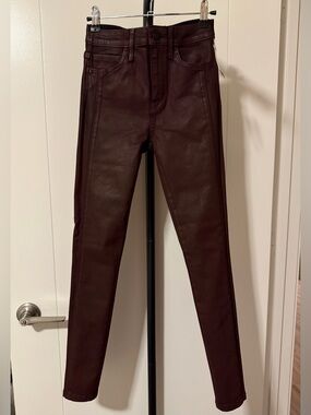 SAM. Coated Skinny Jeans in Bordeaux